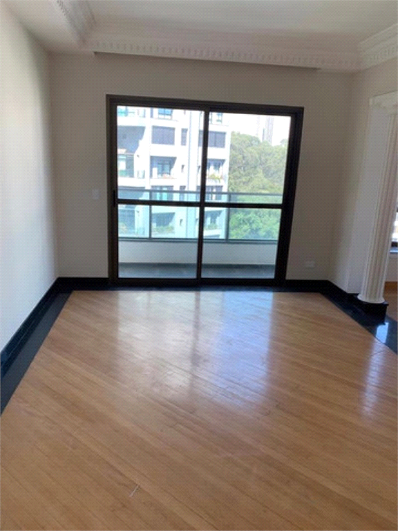 Apartamento Padro para Venda - MORUMBI - So Paulo/SP - 