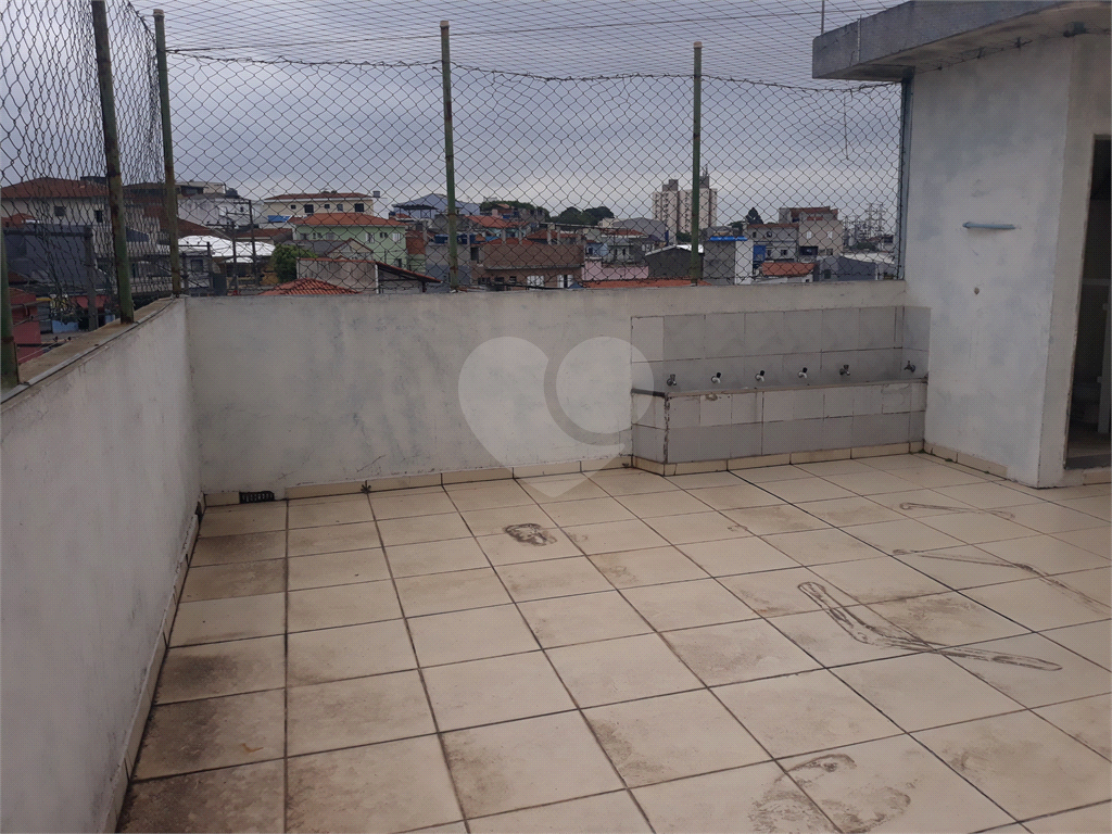 PRÉDIO COMERCIAL EXCELENTE, COM 4 PAVIMENTOS E CASA ANEXA