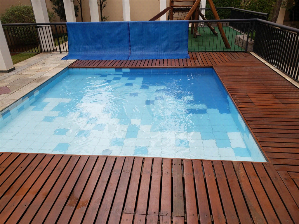 APARTAMENTO em MOEMA