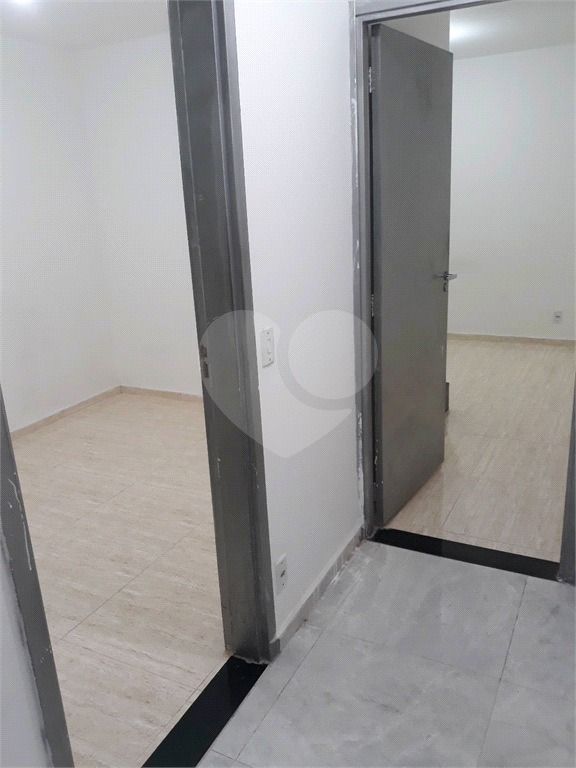 APARTAMENTO em BOM RETIRO