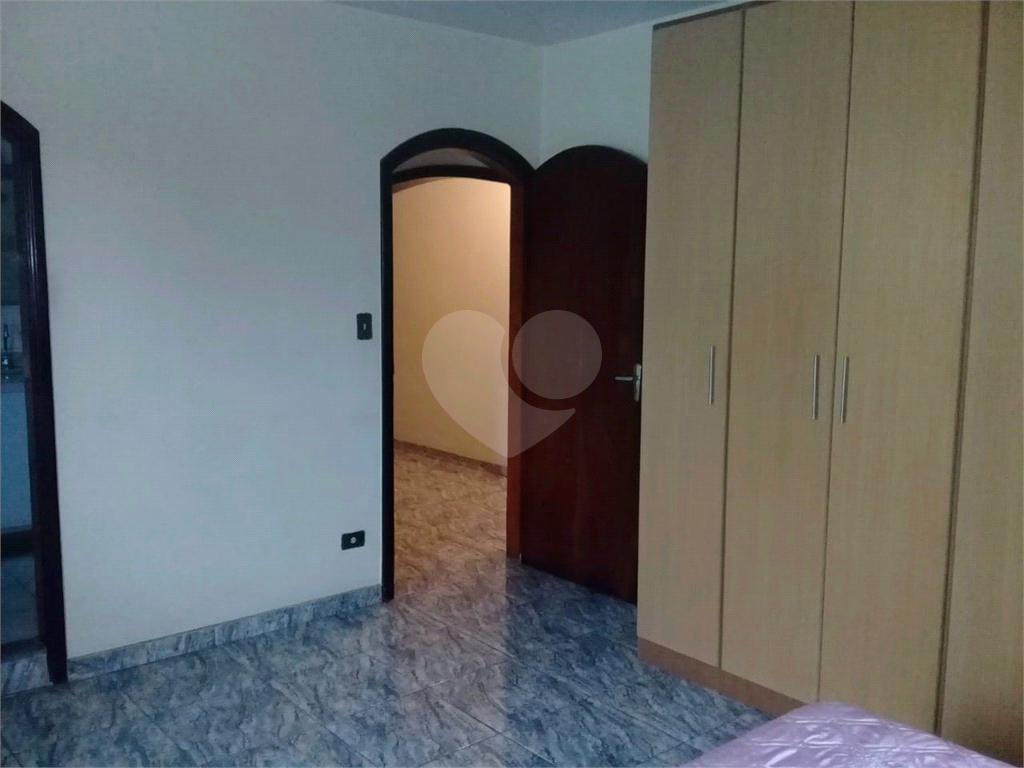 Casa à venda com 3 quartos, 220m² - Foto 28