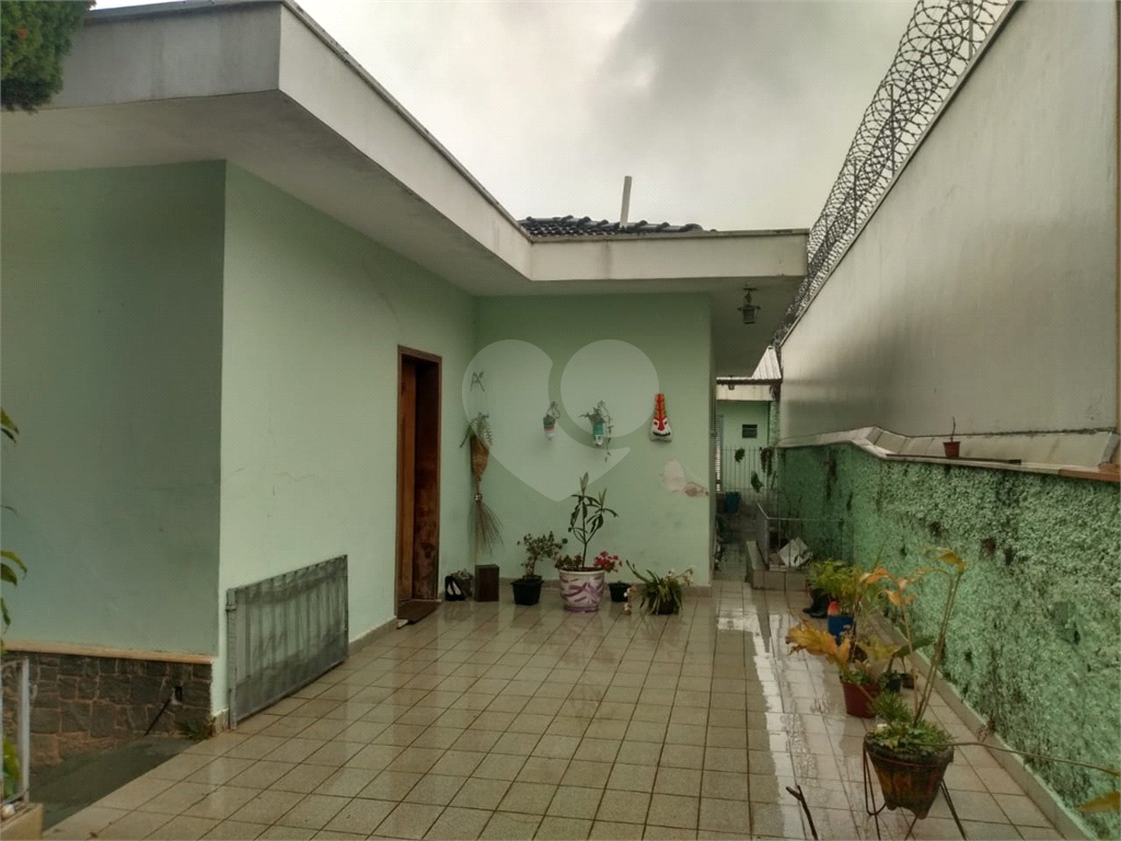 Casa à venda com 3 quartos, 238m² - Foto 17