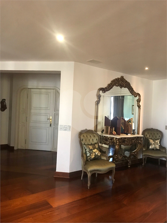 Apartamento de alto padrão, 380 m², 4 suítes em Santana - Zona Norte - SP
