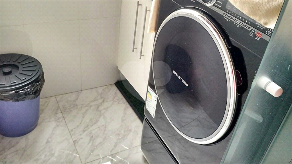 APARTAMENTO em VILA VENDITTI