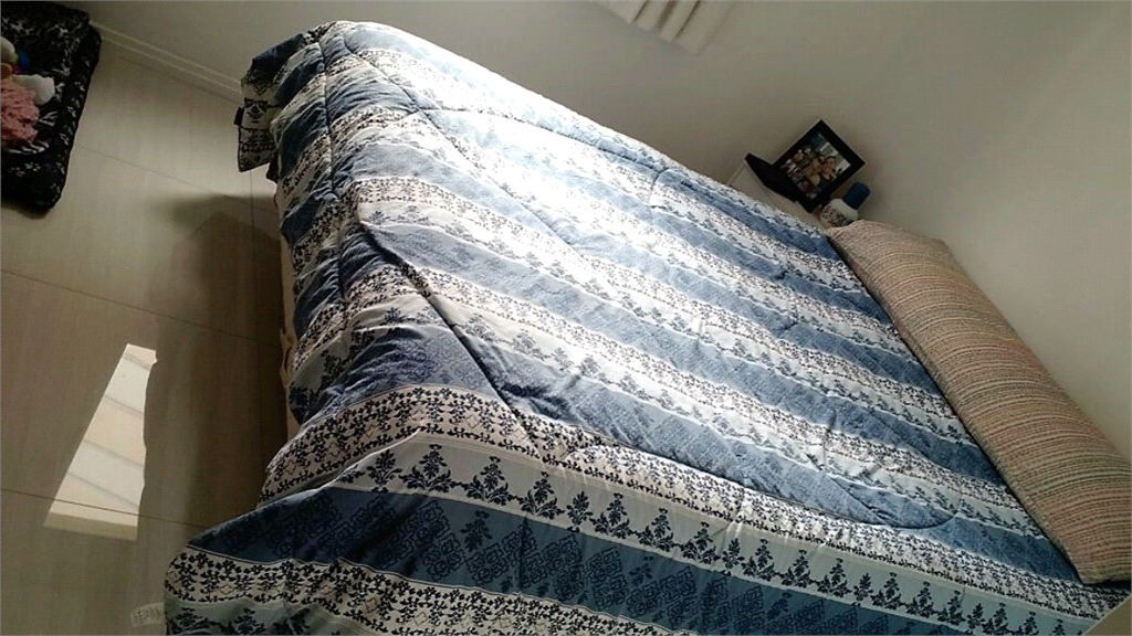 APARTAMENTO em VILA VENDITTI