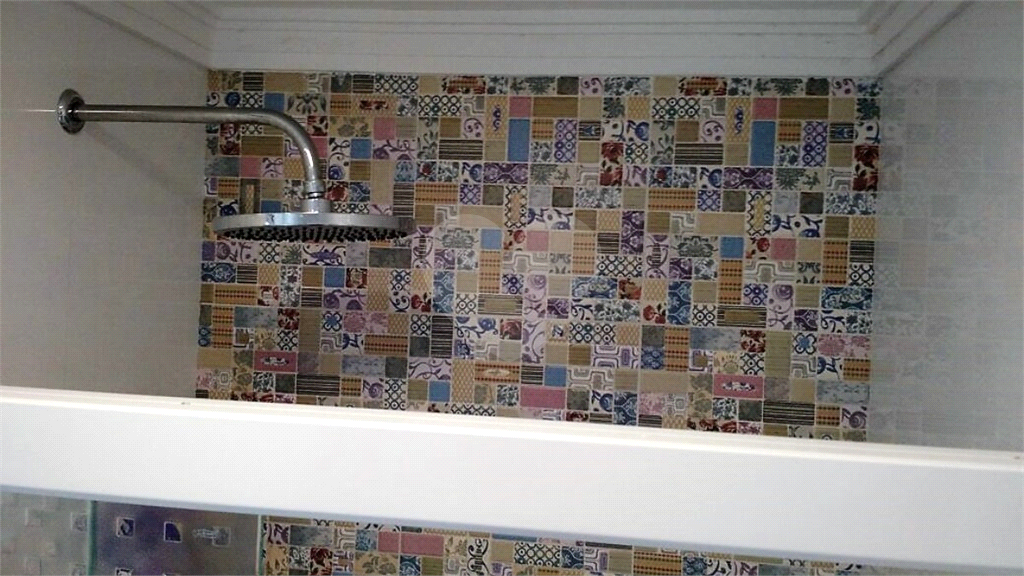 APARTAMENTO em VILA VENDITTI