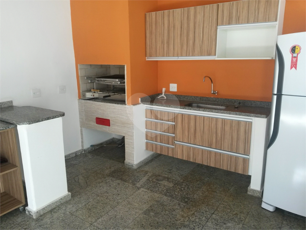 APARTAMENTO em SANTANA