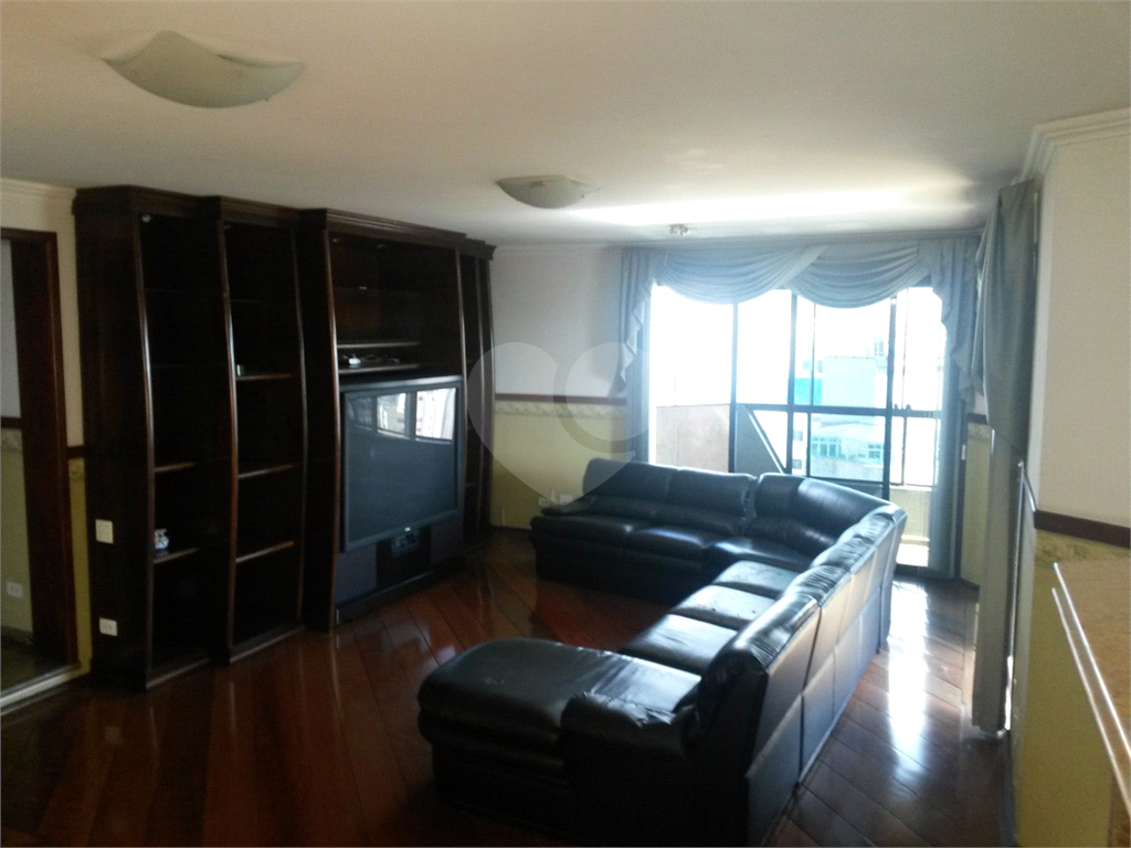 APARTAMENTO em SANTANA