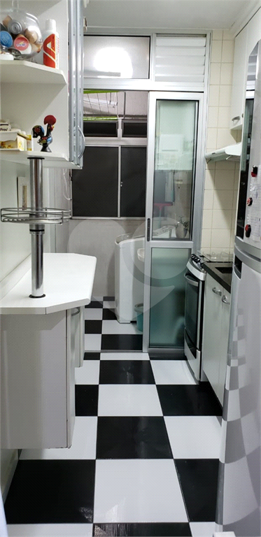 Lindo apartamento todo reformado com 2 dorms e 1 vaga!