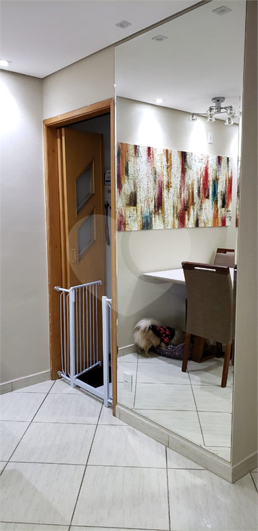 Lindo apartamento todo reformado com 2 dorms e 1 vaga!