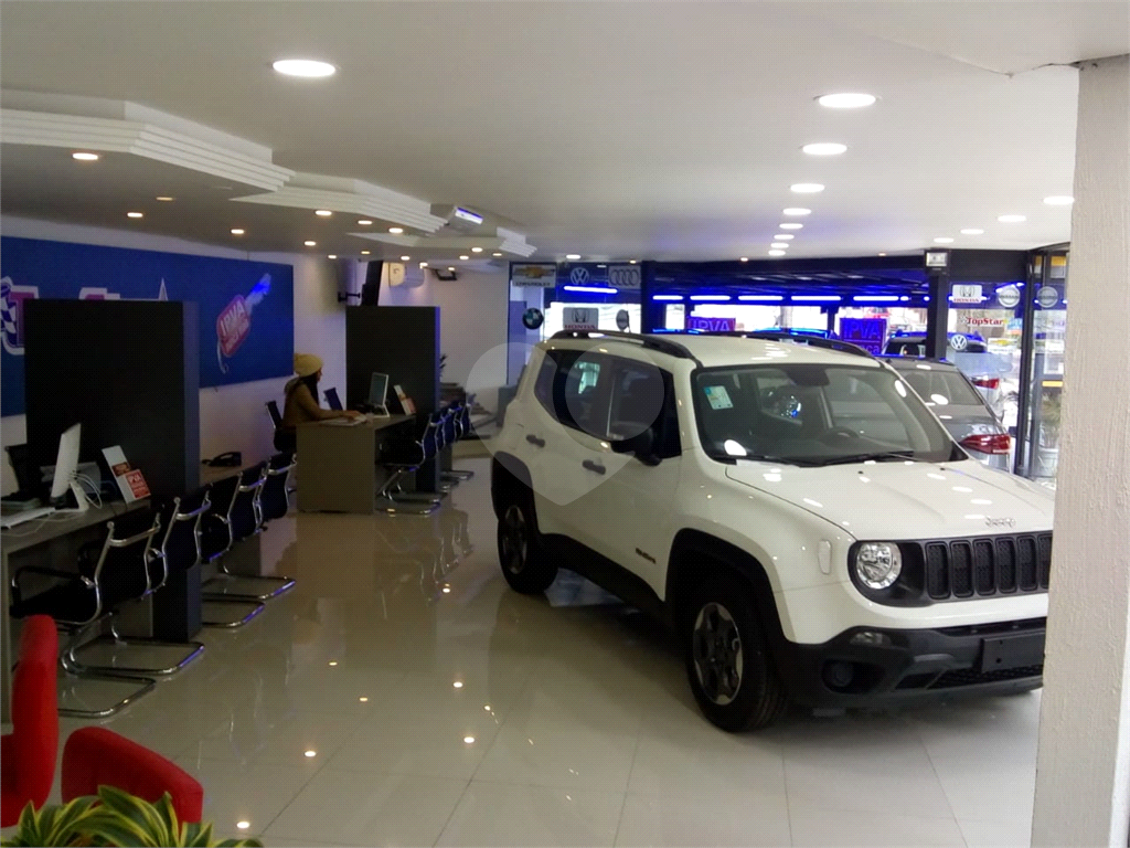 PRÉDIO INTEIRO em MORUMBI