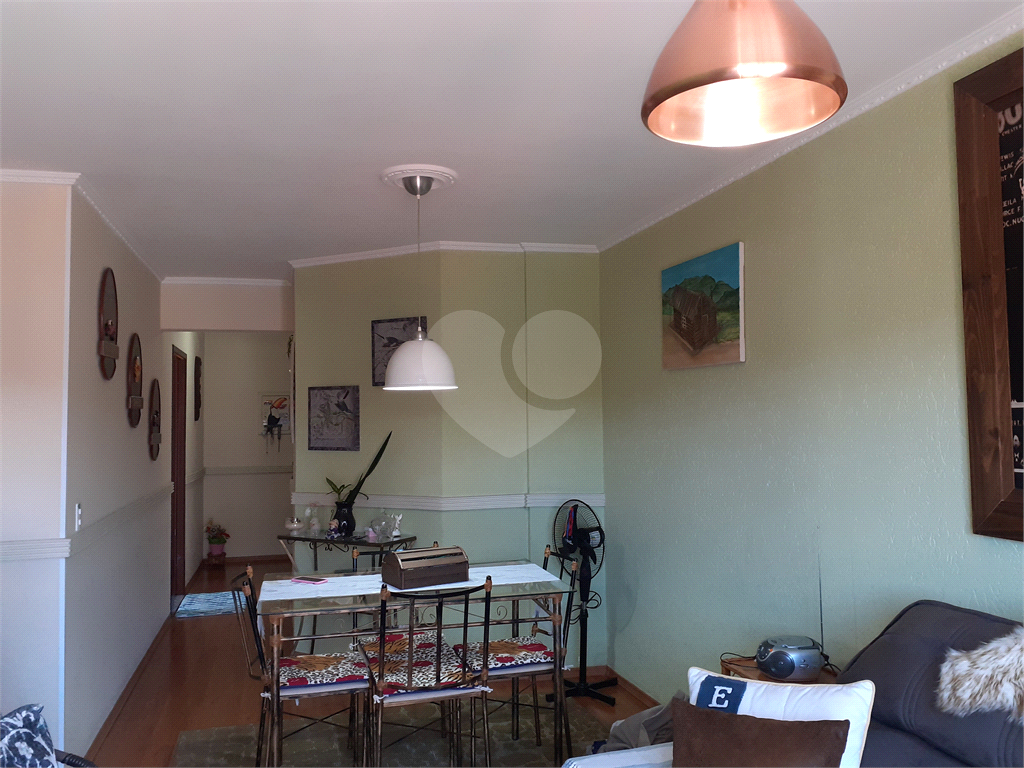 APARTAMENTO em TUCURUVI