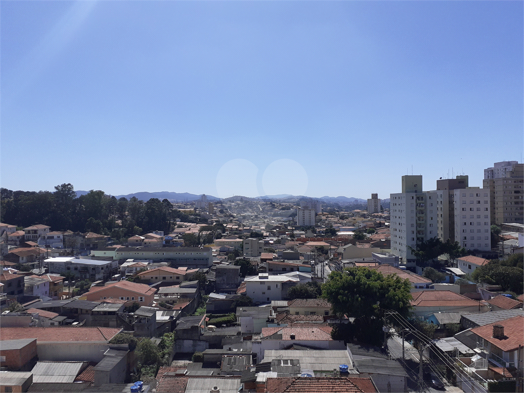 APARTAMENTO em TUCURUVI
