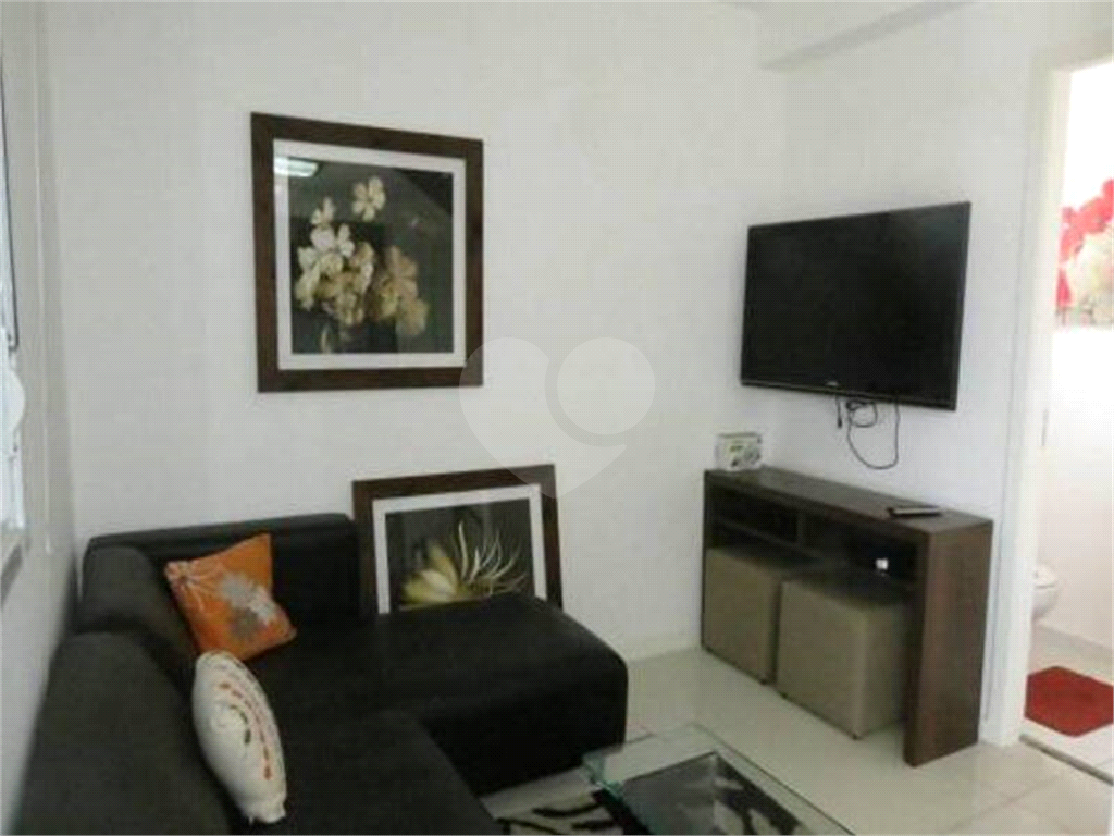 Apartamento à venda e aluguel com 2 quartos, 37m² - Foto 14