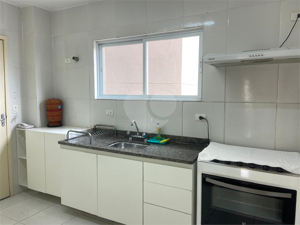 APARTAMENTO em SANTANA