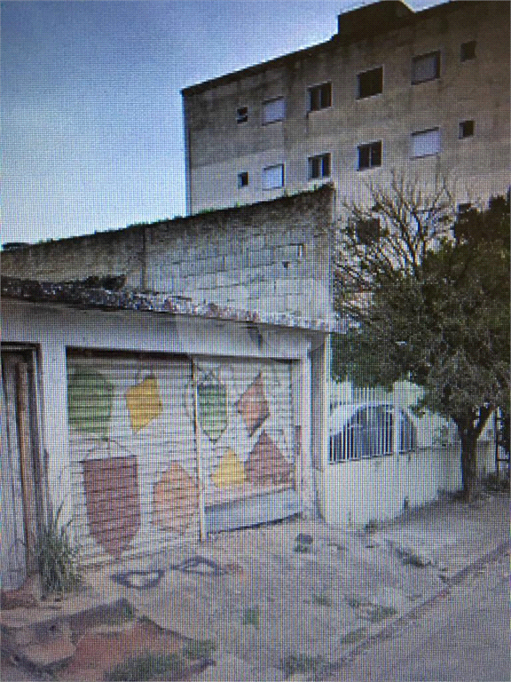 Terreno em Guarulhos com projeto aprovado para construção de prédio com 40 apartamentos.