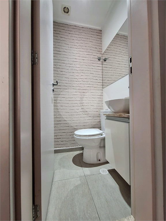 APARTAMENTO em TREMEMBÉ