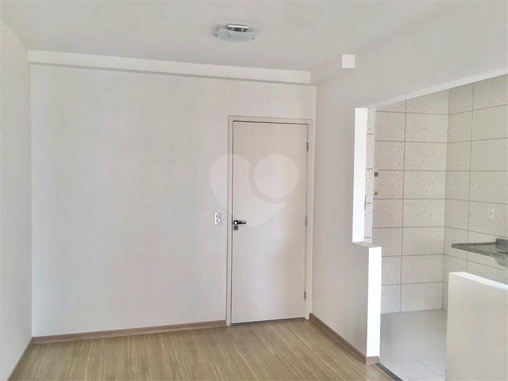 APARTAMENTO em CONCEIÇÃO