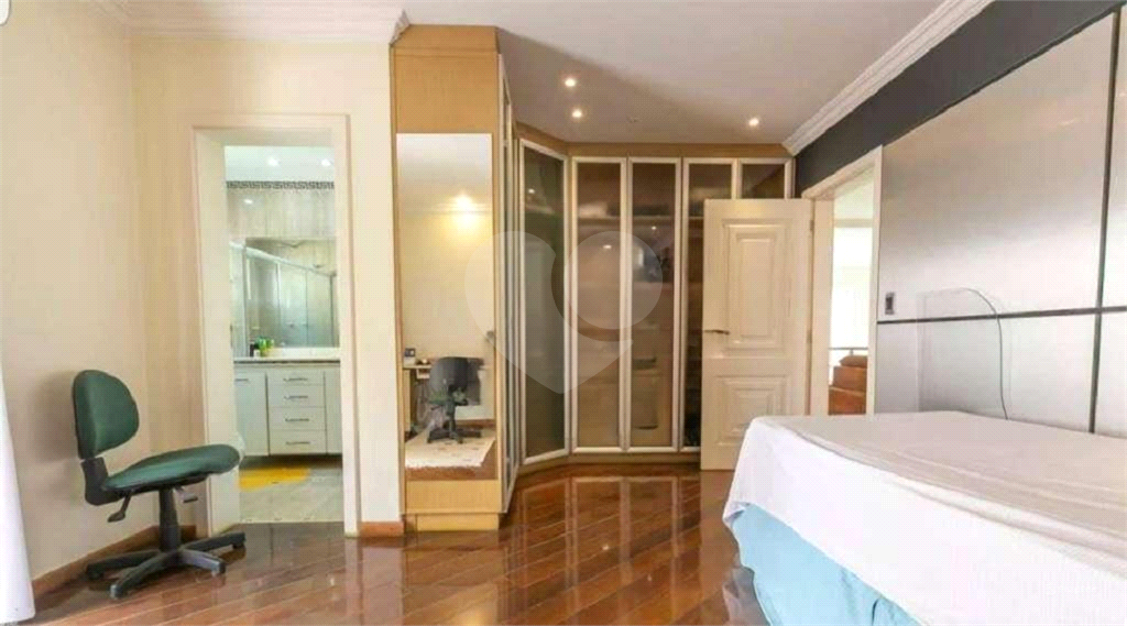 SOBRADO A VENDA CITY AMÉRICA , são 4 suites e área gourmet 