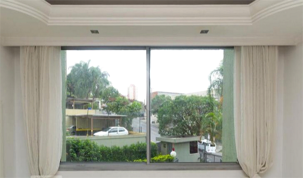 APARTAMENTO em VILA MASCOTE