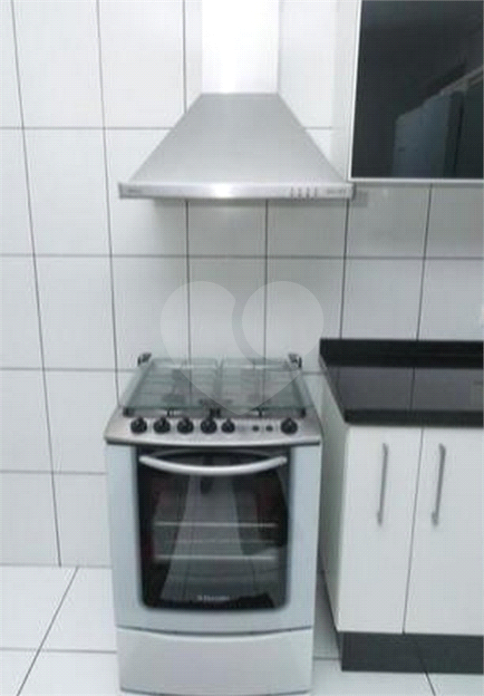 APARTAMENTO em VILA MASCOTE