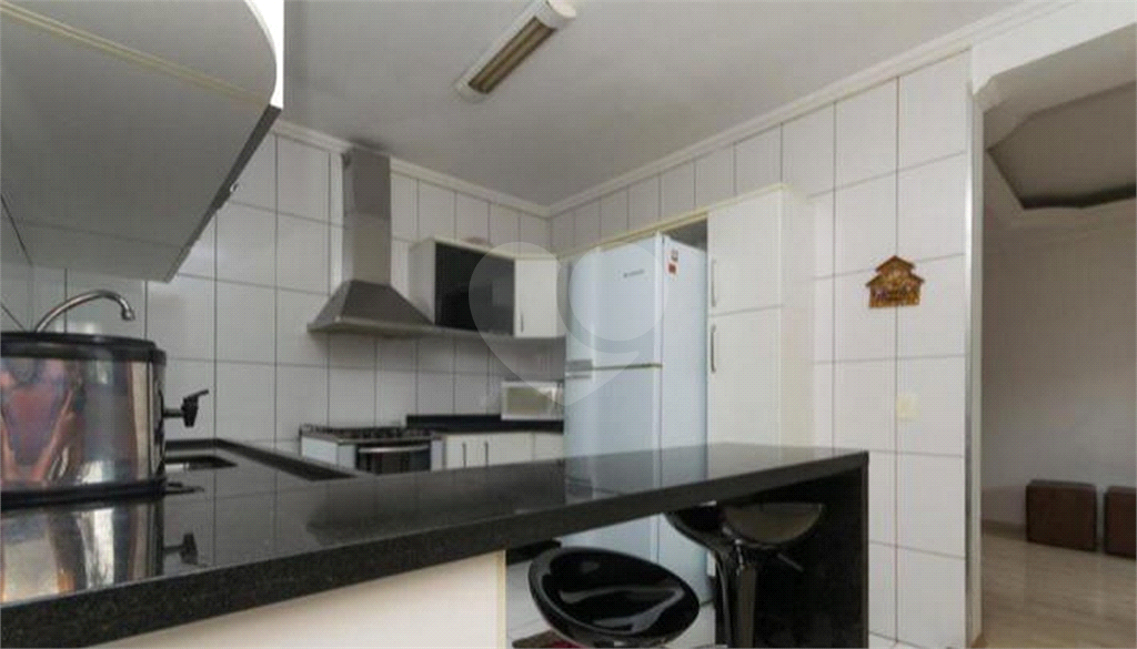 APARTAMENTO em VILA MASCOTE