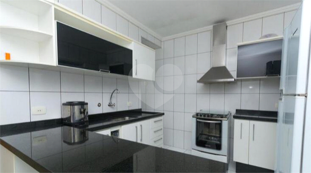 APARTAMENTO em VILA MASCOTE