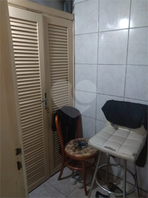 Excelente loja para locação no centro da cidade, próxima às estações República e Anhangabaú do metrô