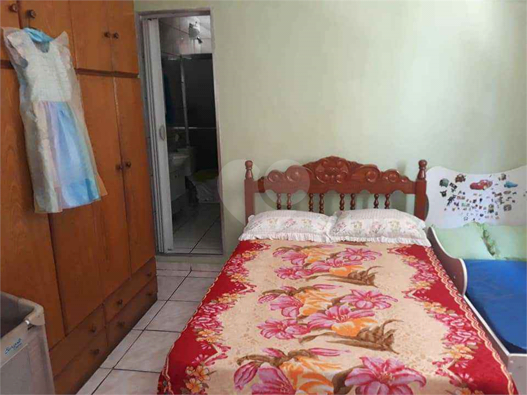 Sobrado residencial e comercial