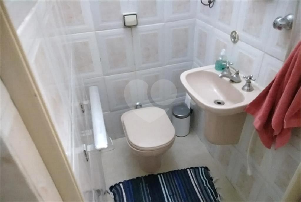 Excelente sobrado com 3 quartos amplos!