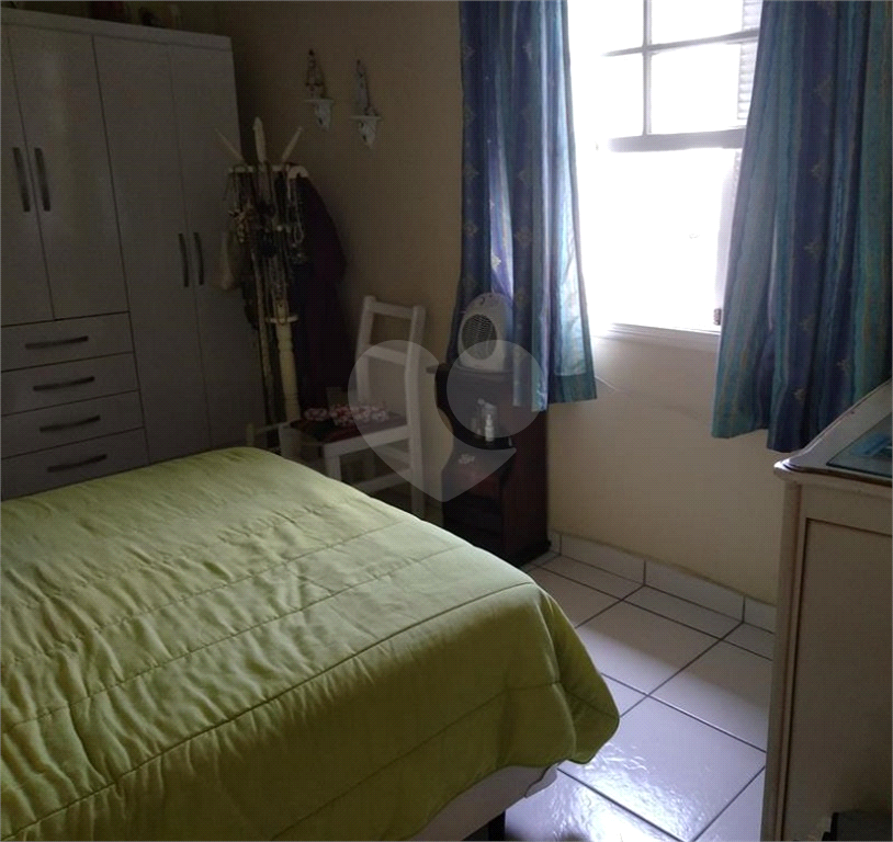 Excelente sobrado com 3 quartos amplos!