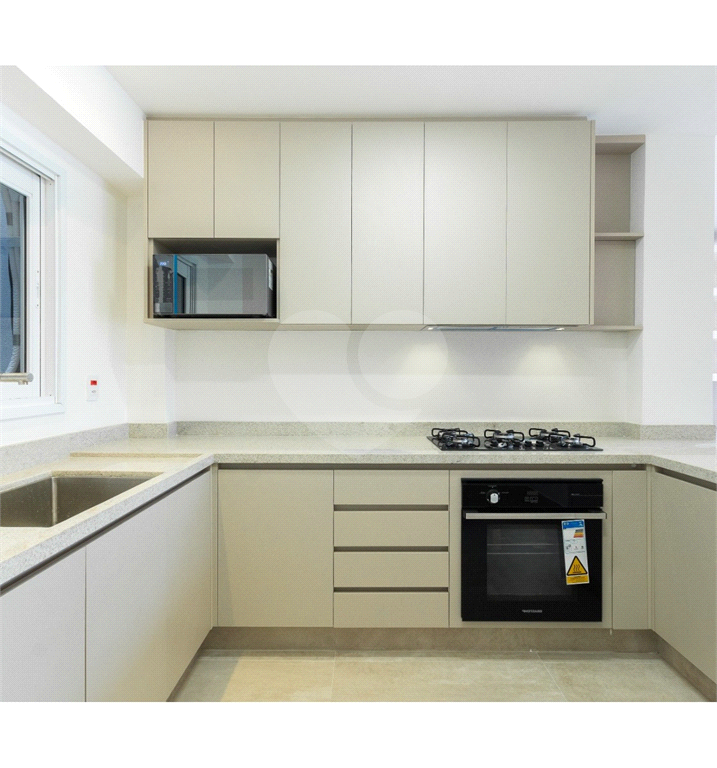 Apartamento à venda no JARDIM PAULISTA com 130 m²