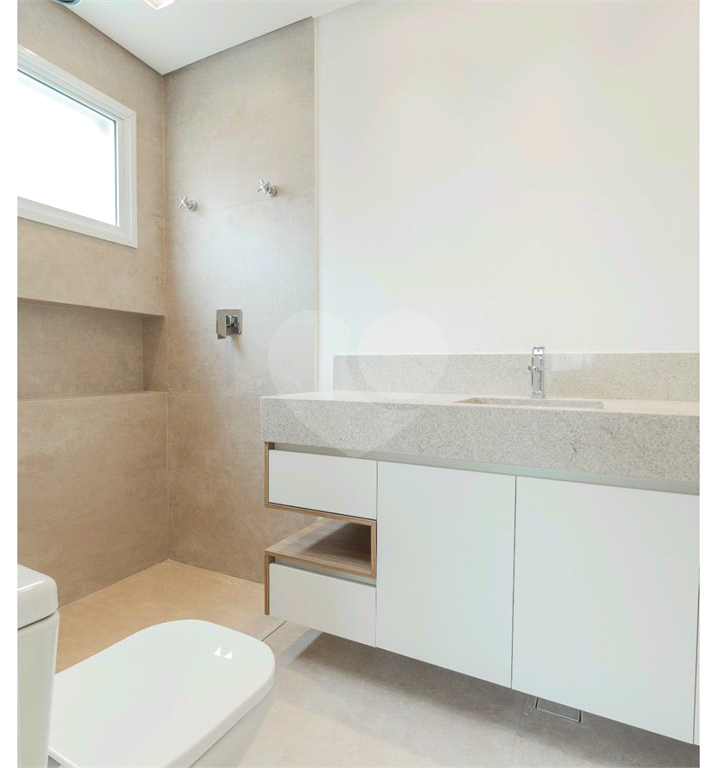 Apartamento à venda no JARDIM PAULISTA com 130 m²