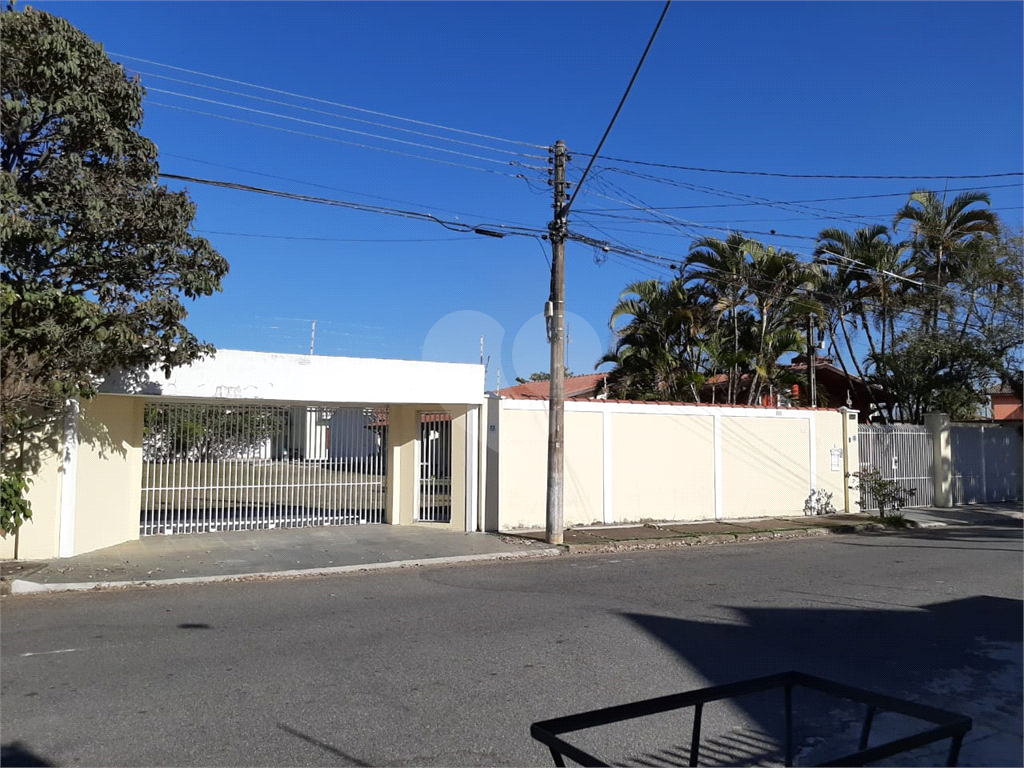 CASA em JARDIM RESIDENCIAL DOUTOR LESSA