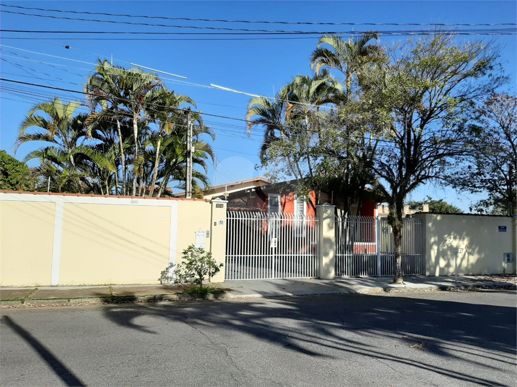 CASA em JARDIM RESIDENCIAL DOUTOR LESSA