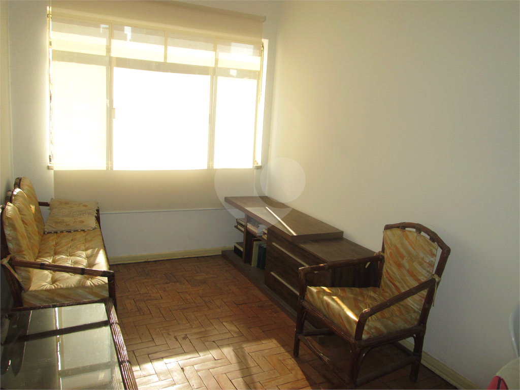 Apartamento de 72 m² com 02 dormitórios - Vila Mariana