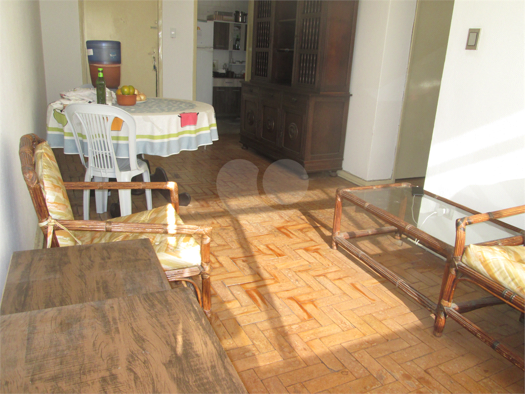 Apartamento de 72 m² com 02 dormitórios - Vila Mariana