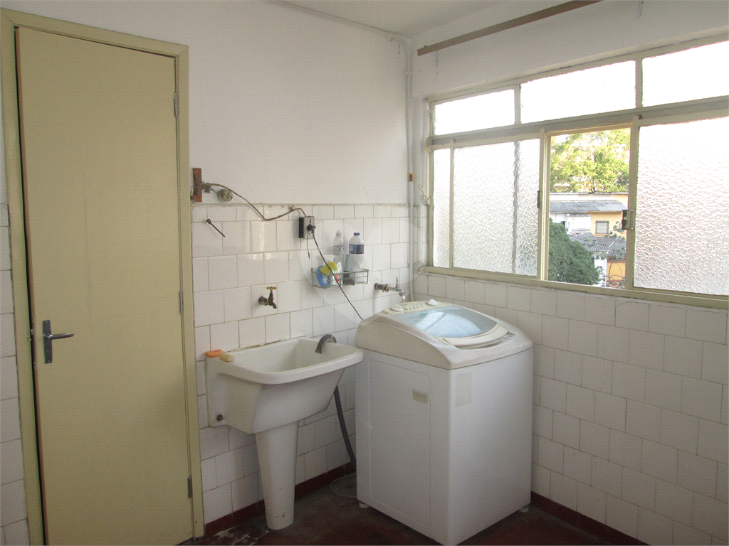 Apartamento de 72 m² com 02 dormitórios - Vila Mariana