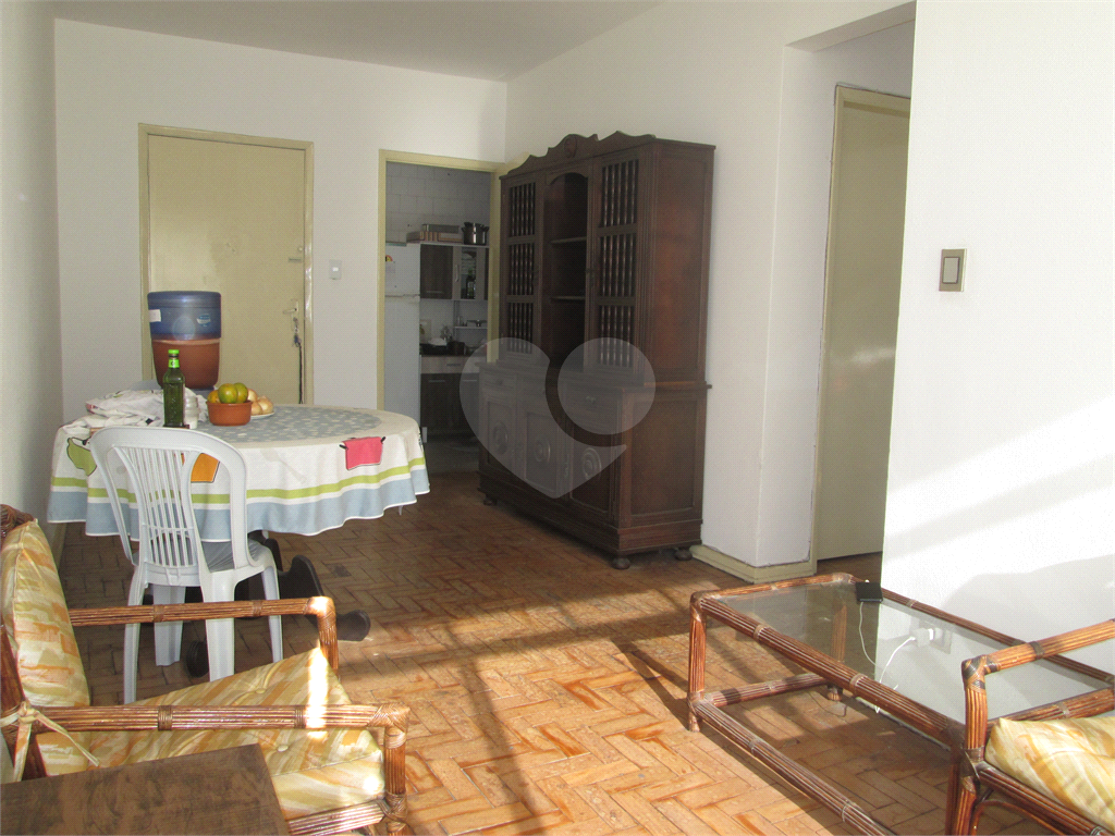 Apartamento de 72 m² com 02 dormitórios - Vila Mariana