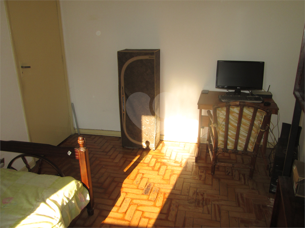 Apartamento de 72 m² com 02 dormitórios - Vila Mariana