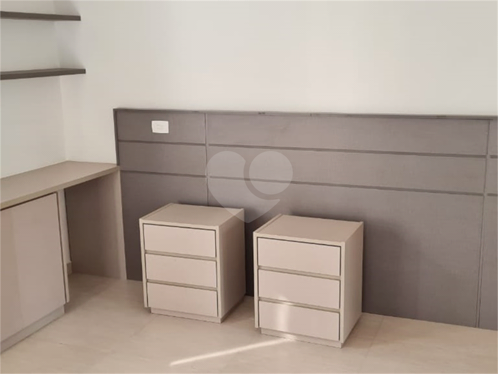 Apartamento à venda com 1 quarto, 42m² - Foto 17