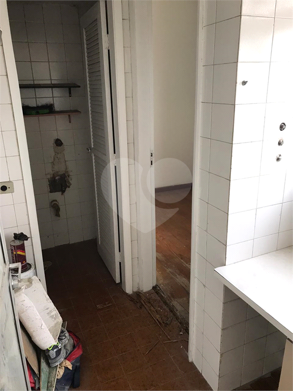 APARTAMENTO em SANTANA