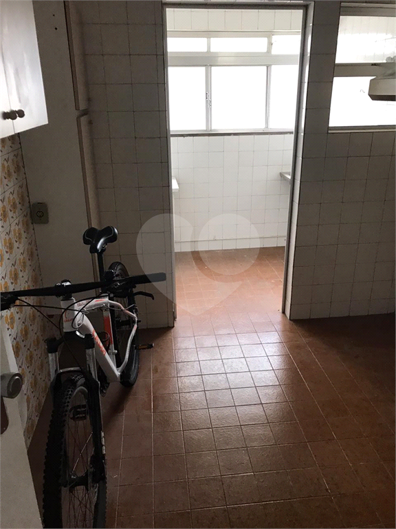 APARTAMENTO em SANTANA
