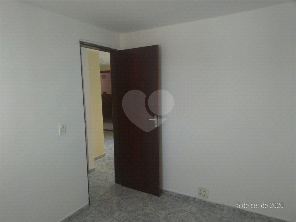 APARTAMENTO em CIDADE TIRADENTES