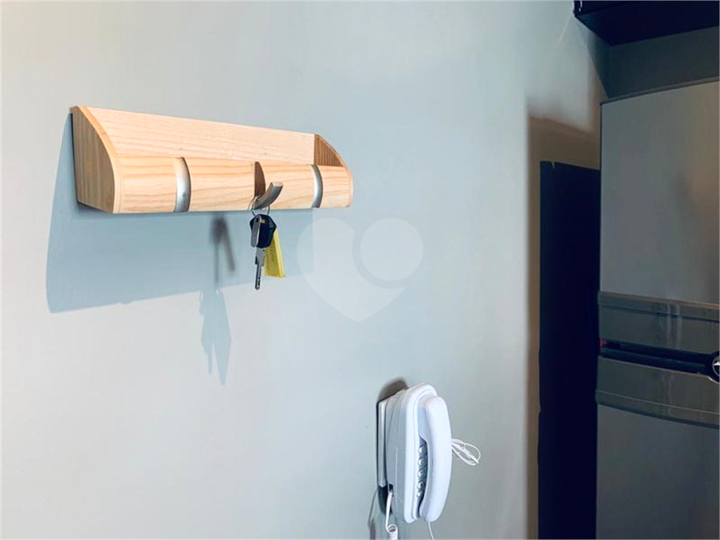 APARTAMENTO em CAMPO BELO