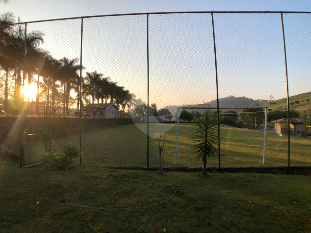 Chácara em Atibaia- Terreno de 35 mil metros quadrados, com  casa alto padrão de  600Mts construídos