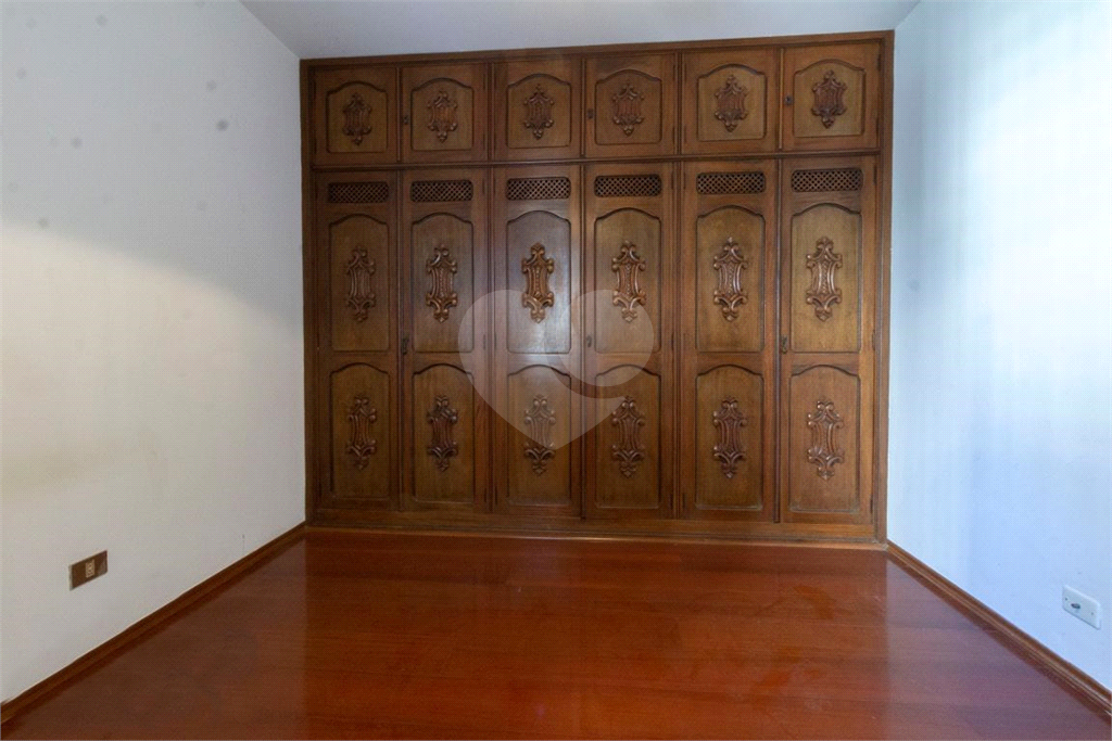 APARTAMENTO em SANTANA