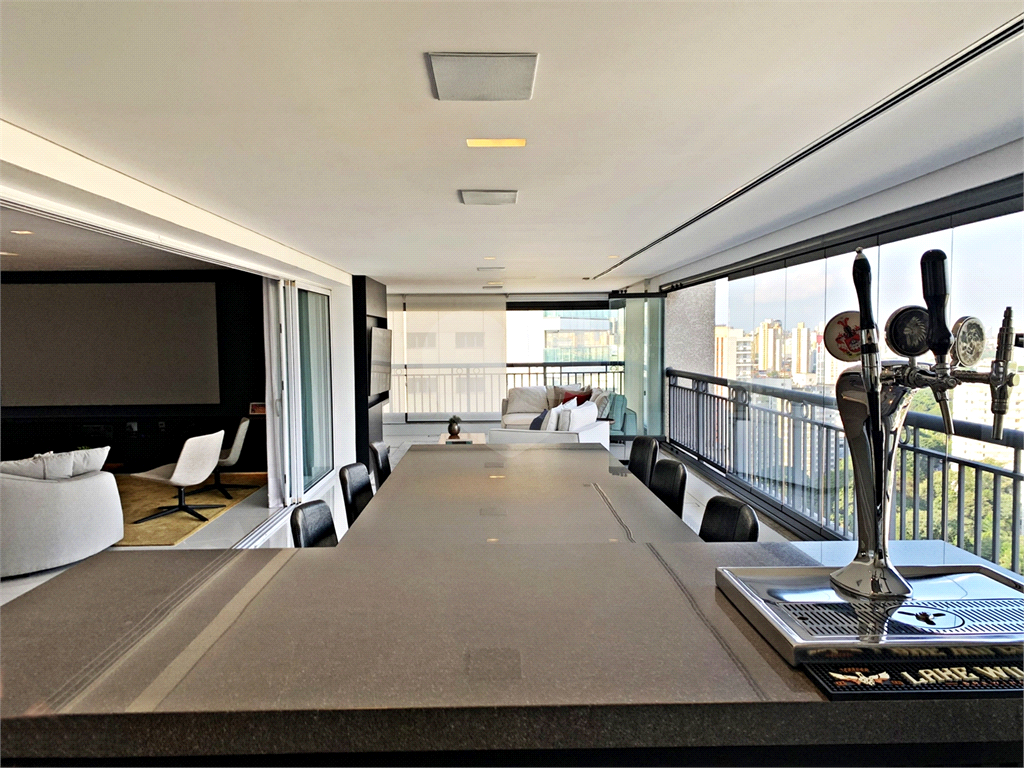 Apartamento The Point | 297m² | 4 Suítes | 5 Vagas | Lazer e Varanda Gourmet