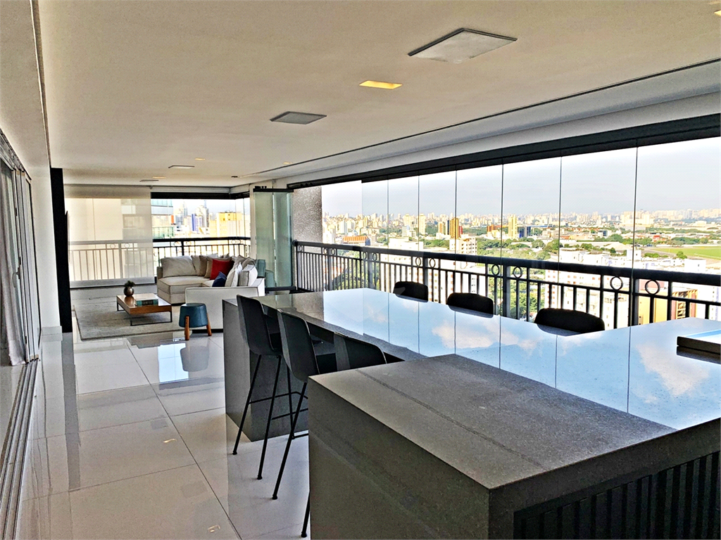 Apartamento The Point | 297m² | 4 Suítes | 5 Vagas | Lazer e Varanda Gourmet