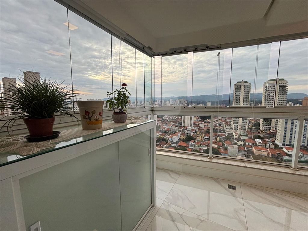 Apartamento, 4 dormitórios, 3 suítes, 4 vagas, varanda Gourmet